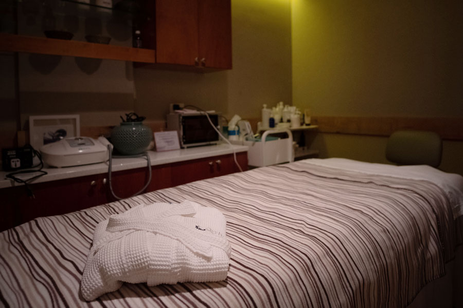 Spa Dew Best Couple Massage & Facials, Korean Body Scrubs